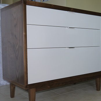 Hint of 1950s Retro Buffet